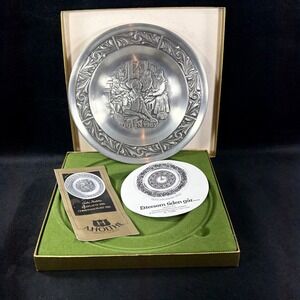 A. Holthe Norway Pewter Plate Julen 1985 Christmas Plate #13 JULEBAKSTEN in Box‎